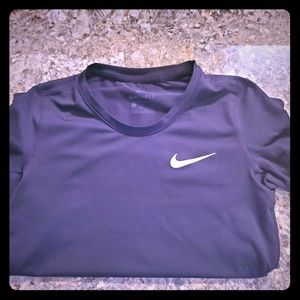 Girls Nike Dri fit tee